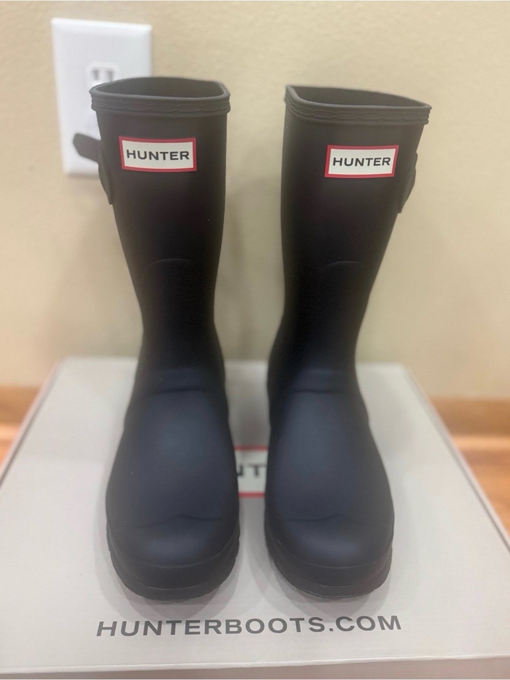 Hunter Black Matte Short Rain Boots with Logo Patch